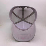 Light grey/pink trucker
