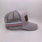 Light grey/pink trucker